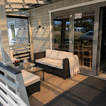 Ferienhaus Pure Baltic Trzesacz- Kapitanskie 400 M - Dog Friendly