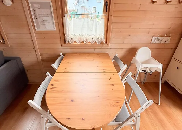 Pure Baltic Trzesacz- Kapitanskie 400 M Ferienhaus *